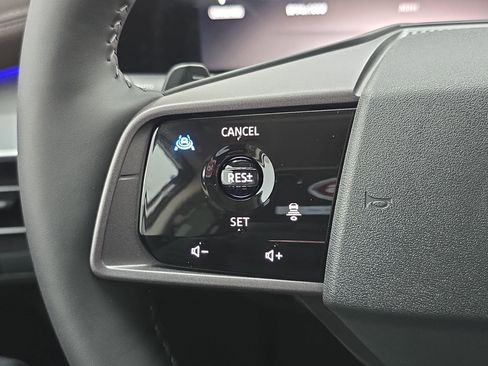 New 2026 Nissan Murano Platinum image 17