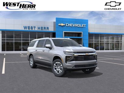 New 2026 Chevrolet Suburban LT w/ Comfort Package
