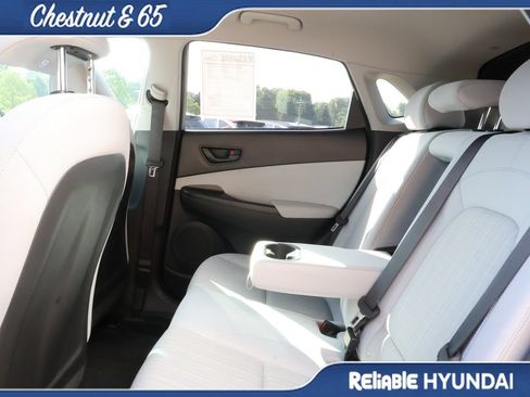 Certified 2023 Hyundai Kona SEL w/ Cargo Package AWD/4WD image 18