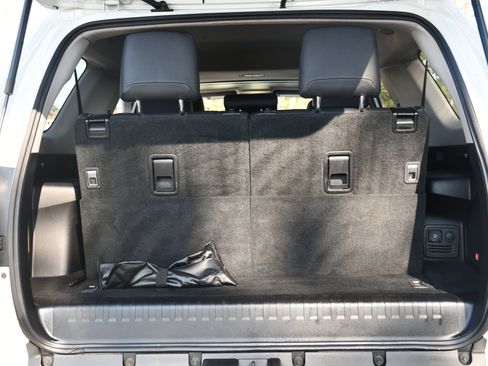 Used 2018 Toyota 4Runner Limited image 13