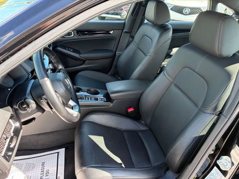 Used 2025 Honda Civic Sport Touring image 18