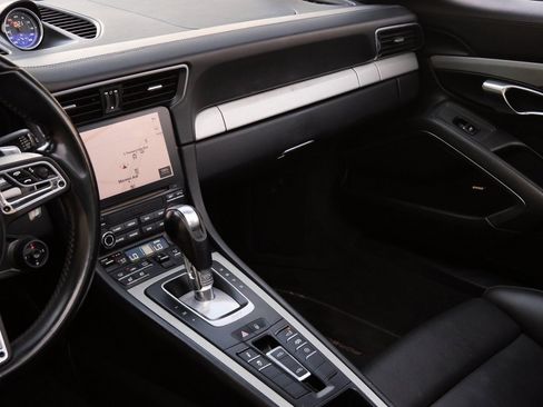 Used 2017 Porsche 911 Targa 4S image 14