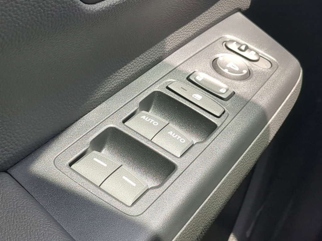 Used 2026 Honda CR-V Sport image 23