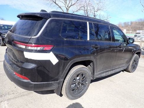 New 2026 Jeep Grand Cherokee L 4WD image 7