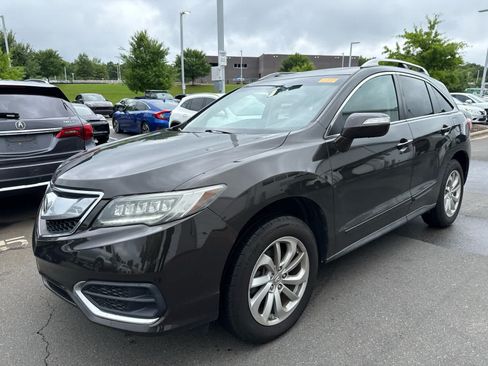 Used 2017 Acura RDX AWD w/ Technology Package image 3