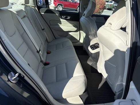 Used 2024 Volvo S60 B5 Ultimate w/ Climate Package image 26