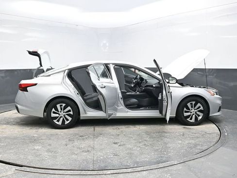 Used 2021 Nissan Altima 2.5 S image 42