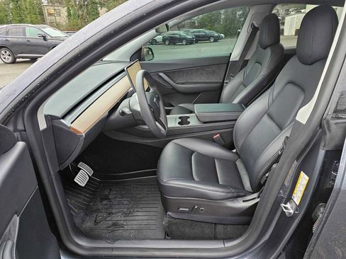 Used 2022 Tesla Model Y Performance image 20