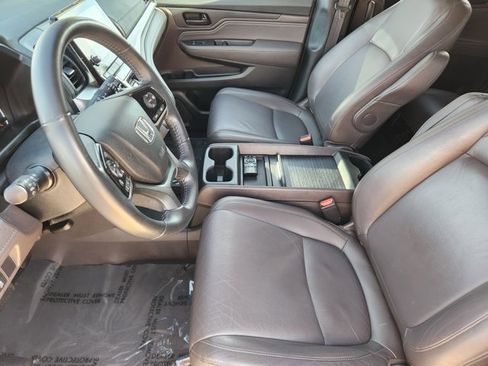 Used 2019 Honda Odyssey Touring image 12
