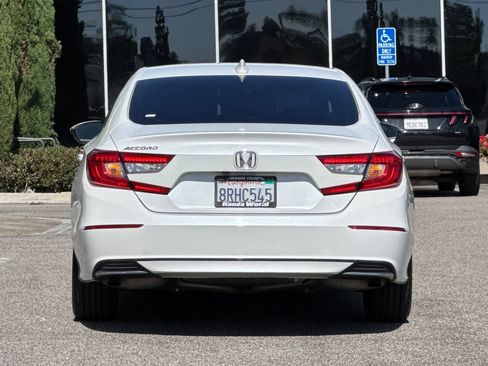 Certified 2020 Honda Accord LX image 5