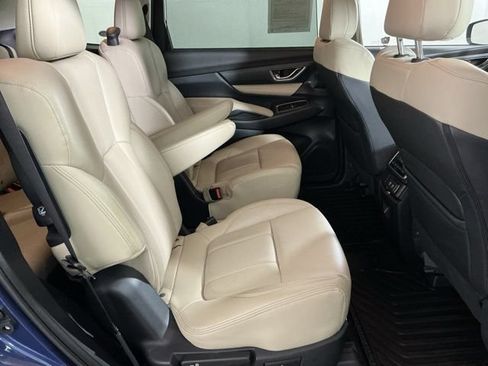 Used 2019 Subaru Ascent Limited AWD/4WD image 6