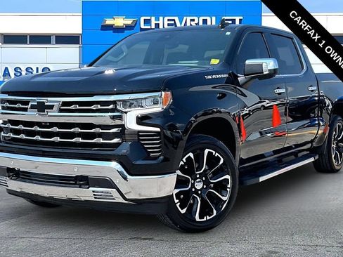 Used 2024 Chevrolet Silverado 1500 LTZ w/ LTZ Premium Package AWD/4WD image 2