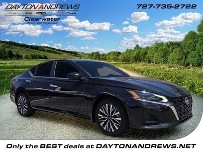 Used 2023 Nissan Altima 2.5 SV