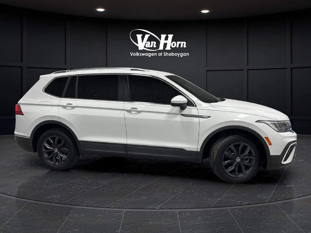 Used 2022 Volkswagen Tiguan SE AWD/4WD image 8