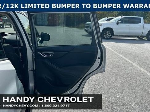 Used 2022 Subaru Forester Premium image 38