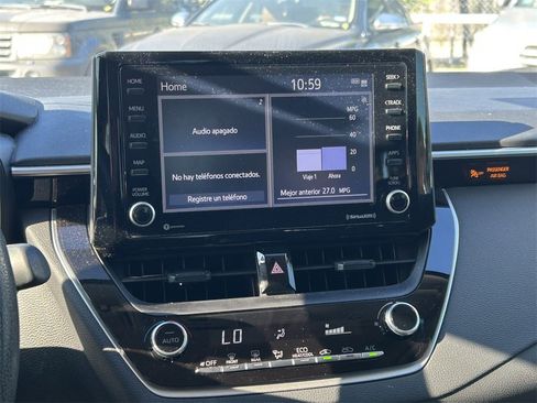 Used 2022 Toyota Corolla LE image 19