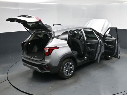 New 2026 Kia Seltos LX image 18