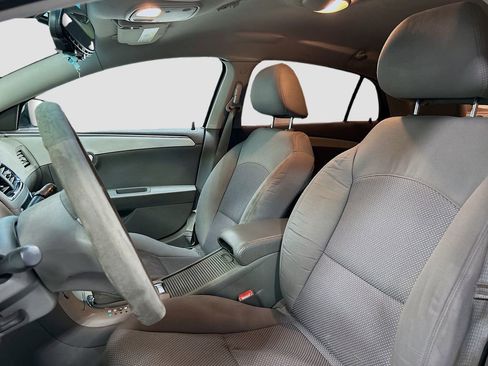 Used 2012 Chevrolet Malibu LT image 18