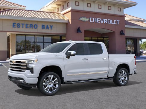 New 2026 Chevrolet Silverado 1500 High Country w/ High Country Premium Package AWD/4WD image 2