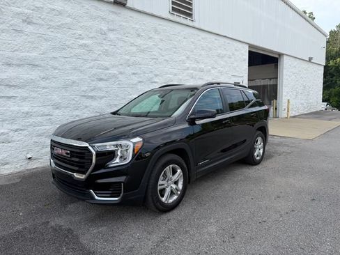 Certified 2024 GMC Terrain SLE w/ Driver Convenience Package FWD image 1