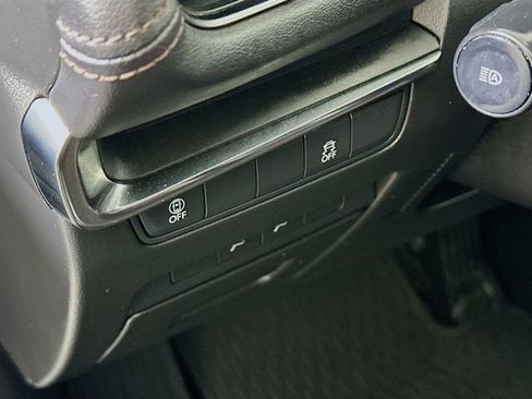 Used 2023 MAZDA MAZDA3 s image 11