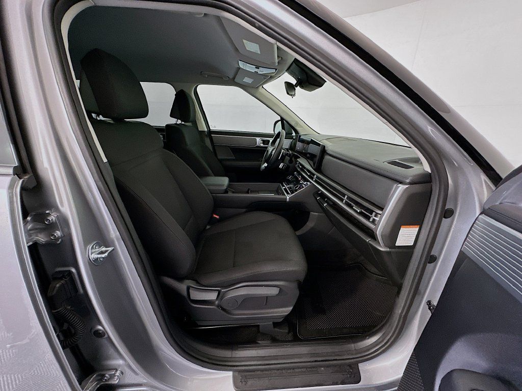 Certified 2026 Hyundai Santa Fe SE FWD image 27
