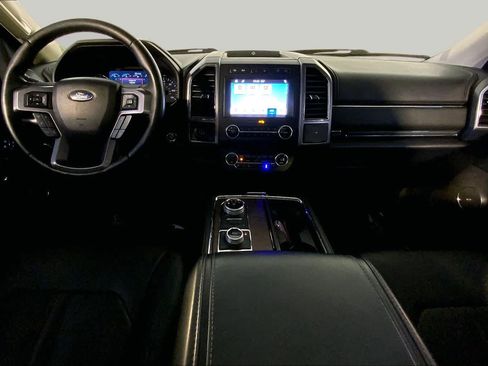Used 2019 Ford Expedition Platinum AWD/4WD image 16