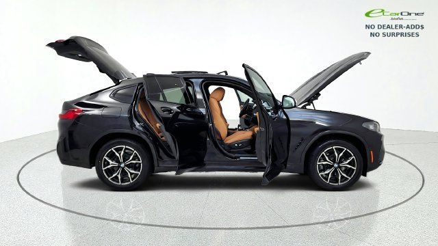 Used 2024 BMW X4 xDrive30i w/ Premium Package AWD/4WD image 20