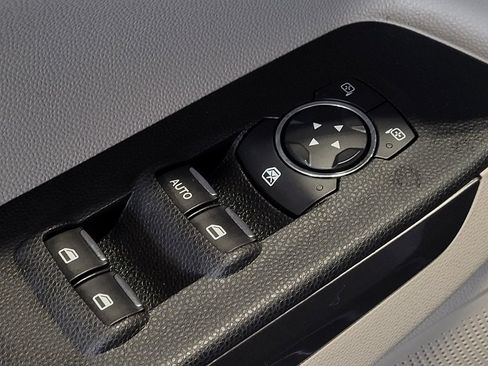 Used 2020 Ford EcoSport SE FWD image 27