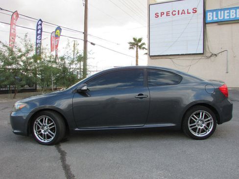 Used 2006 Scion tC image 2