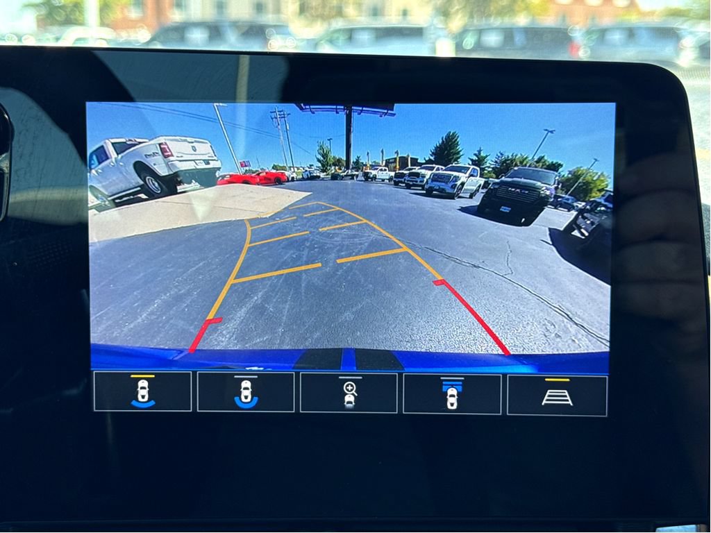 Used 2020 Chevrolet Corvette Stingray Preferred Cpe w/ 2LT Preferred Equipment Group RWD image 20