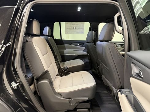 New 2026 Chevrolet Traverse LT w/ Midnight/Sport Edition image 17