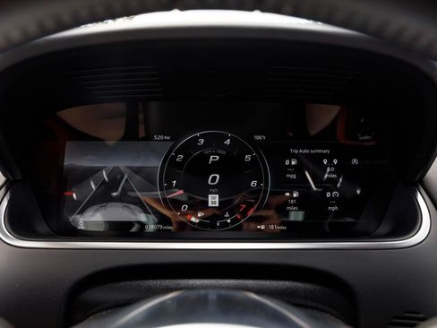 Used 2023 Jaguar F-TYPE Coupe RWD image 24