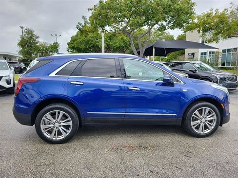 Certified 2023 Cadillac XT5 Premium Luxury image 6