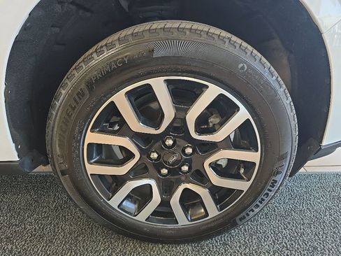 Used 2024 Ford Maverick Lariat FWD image 41