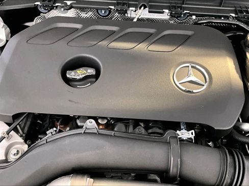 New 2026 Mercedes-Benz GLB 250 4MATIC image 15