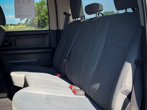 Used 2018 RAM 1500 Express w/ Express Value Package AWD/4WD image 18