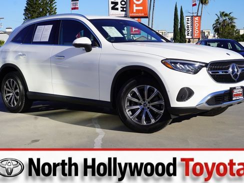 Used 2024 Mercedes-Benz GLC 300 GLC 300 image 1