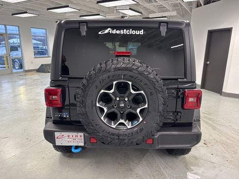 Used 2023 Jeep Wrangler Unlimited Rubicon 4xe w/ Safety Group image 9