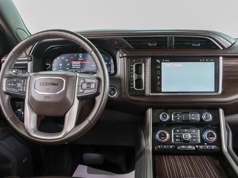 Used 2024 GMC Yukon XL Denali w/ Max Trailering Package AWD/4WD image 18