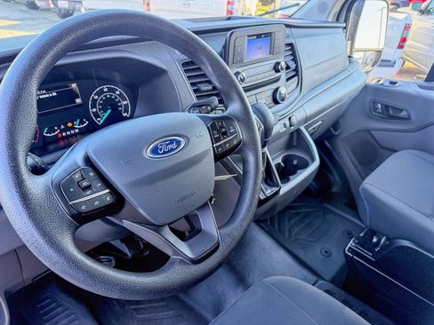 Used 2024 Ford Transit 250 Low Roof w/ Exterior Upgrade Package image 17