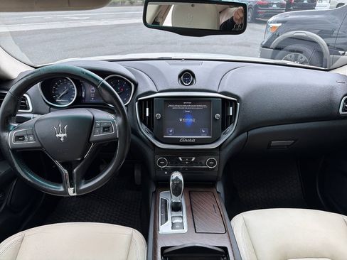 Used 2015 Maserati Ghibli S Q4 AWD/4WD image 21