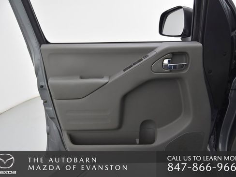 Used 2016 Nissan Frontier SV image 29