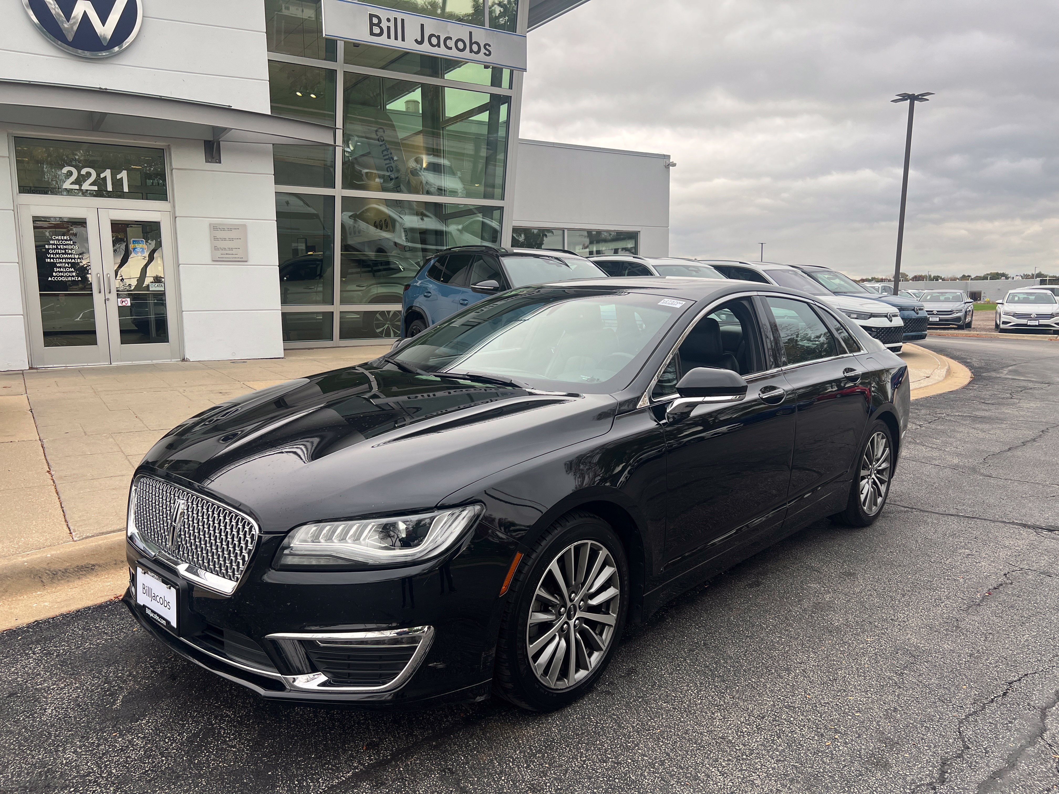 Used 2018 Lincoln MKZ Select w/ Select Plus Package FWD image 28
