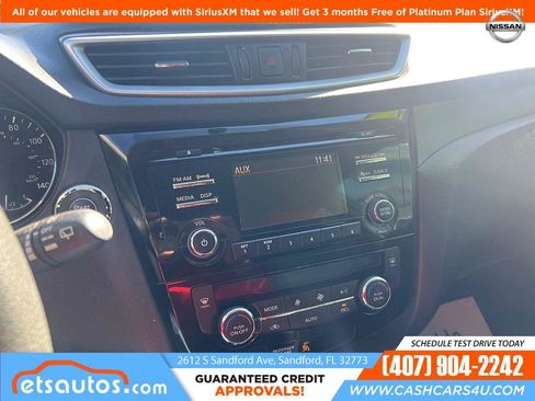 Used 2016 Nissan Rogue SV image 15