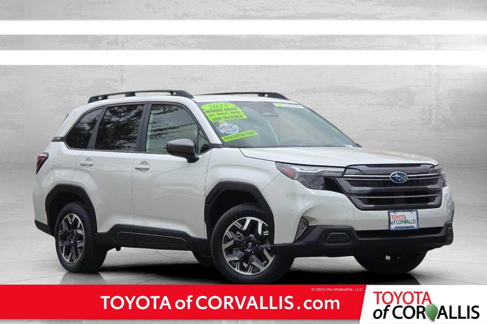 Used 2025 Subaru Forester Premium AWD/4WD image 1