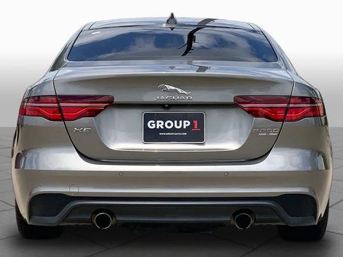 Used 2020 Jaguar XE S RWD image 5