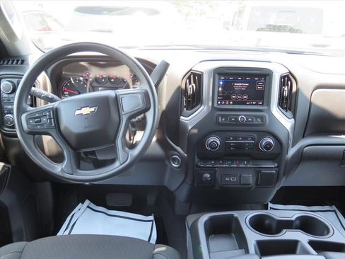 Used 2024 Chevrolet Silverado 1500 Custom AWD/4WD image 15