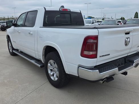 Used 2022 RAM 1500 Laramie AWD/4WD image 3
