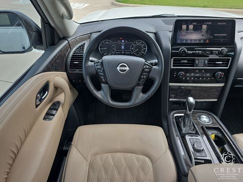 Used 2023 Nissan Armada Platinum w/ Captain's Chairs Package RWD image 13